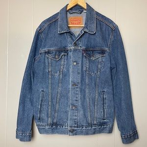 Levi’s Jean Jacket Large
